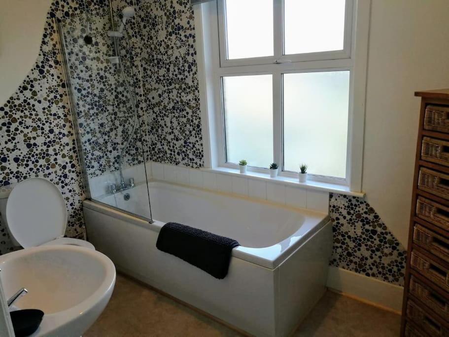 Holiday home Lovely, Perfectly Situated Townhouse.
